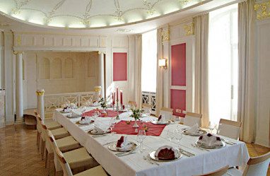 Hotel Schloss Schweinsburg: 会議室