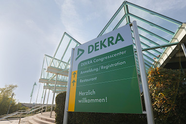 DEKRA Congresshotel Wart: Widok z zewnątrz