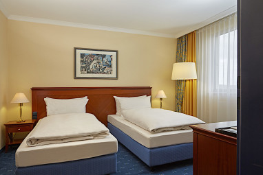 H4 Hotel Kassel: Room