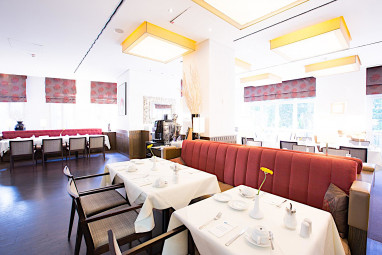 Select Hotel Handelshof Essen: Ресторан