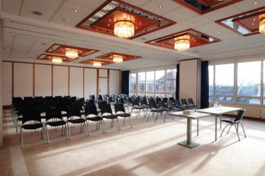 Mercure Hotel Wiesbaden City: Sala de reuniões