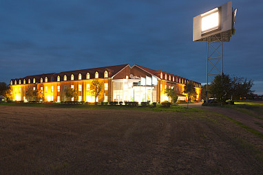 Hotel Magdeburg Ebendorf: 外観