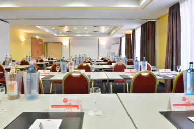 ACHAT Hotel Heppenheim: конференц-зал