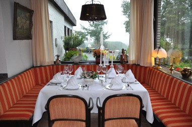Hotel Weissenburg: Restaurante