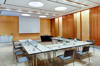 Radisson Collection Hotel Berlin (geschlossen bis 01.09.2024  ): Sala de conferências
