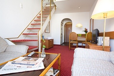 Living Hotel Nürnberg: 套房