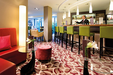 Leonardo Hotel Hannover Airport: Bar/Lounge