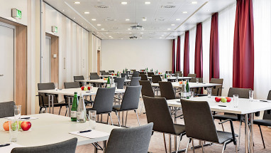 Essential by Dorint Basel City: Meeting Room