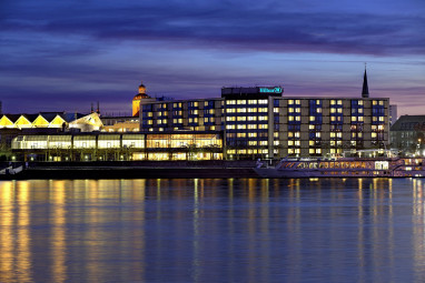 Hilton Mainz: Vista esterna