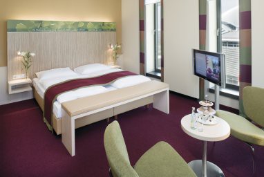 Mövenpick Hotel Frankfurt City: Room