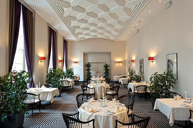 Wyndham Duisburger Hof: Restaurante