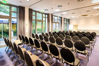 ACHAT Hotel Stuttgart Airport Messe: конференц-зал
