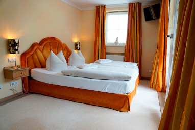 Hotel Alpenhof: Room
