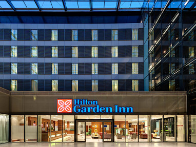 Hilton Garden Inn Frankfurt Airport: Vista externa
