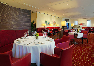 Sheraton Essen Hotel: Ресторан