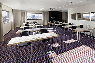 Mövenpick Hotel Amsterdam City Centre: Sala de reuniões