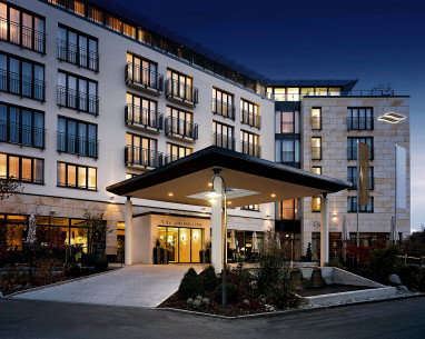 Hotel Vier Jahreszeiten Starnberg: Vista exterior