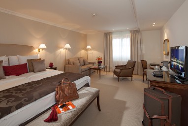 Hotel Bristol Geneva: Room
