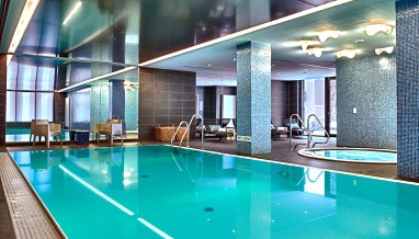Adina Apartment Hotel Hamburg Michel: 泳池