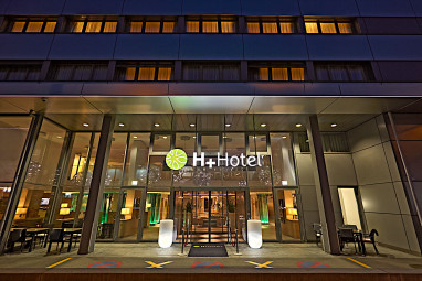 H+ Hotel Zürich: Vista esterna