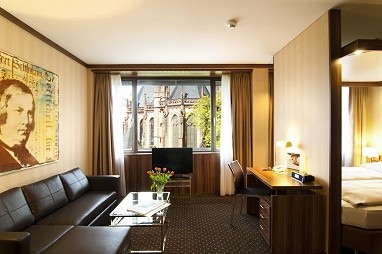 Living Hotel Düsseldorf: Номер