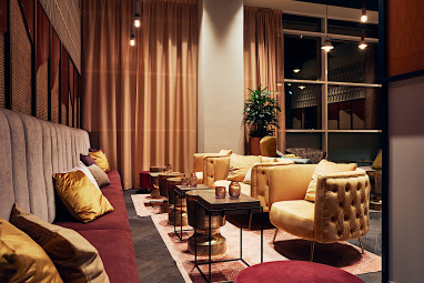 Lindner Hotel Antwerp - part of JdV by Hyatt: 酒吧/休息室