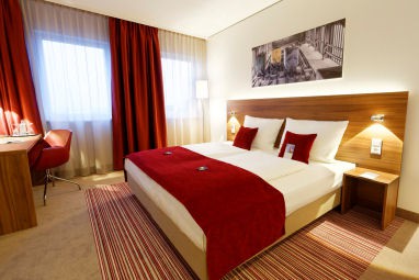 GHOTEL hotel & living Essen: Room