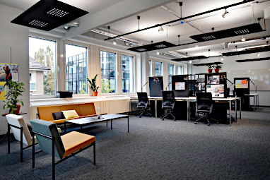 Design Offices Frankfurt Westendcarree: Sala na spotkanie