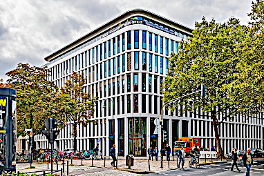 Design Offices Köln Mediapark: 外観