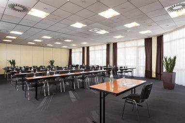 TRYP by Wyndham Wuppertal: Sala de conferências