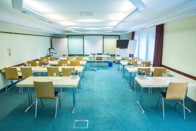 Sport- und Tagungshotel De Poort: Meeting Room