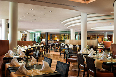 Radisson Blu Park Hotel, Dresden Radebeul: Ресторан