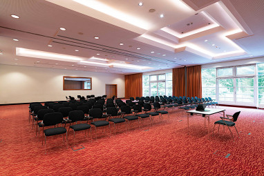 Seminaris Seehotel Potsdam: конференц-зал