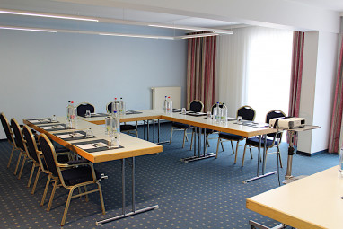 H+ Hotel Erfurt: 会议室