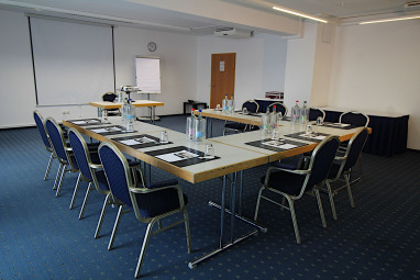 H+ Hotel Erfurt: Sala de reuniões