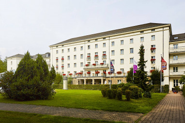 H+ Hotel & SPA Friedrichroda: Вид снаружи