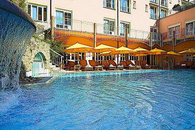 Hotel Maximilian: Zwembad