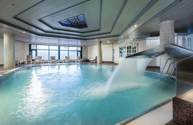 Maritim Airport Hotel Hannover: 泳池