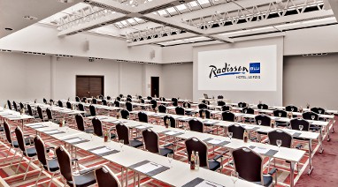 Radisson Blu Hotel Leipzig: Sala de conferências