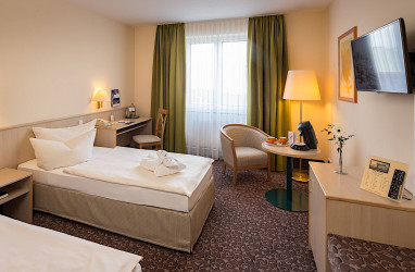 AMBER HOTEL Chemnitz Park: Room