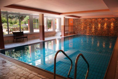 Hotel Heide-Kröpke: 泳池