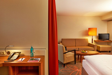 H+ Hotel Hannover: Room