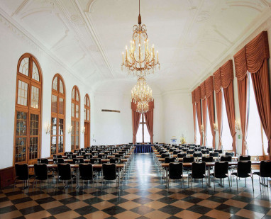 Maritim Hotel Am Schlossgarten Fulda: Sala de reuniões