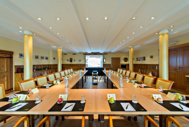 Landhaus Zu den Rothen Forellen: Sala de reuniões