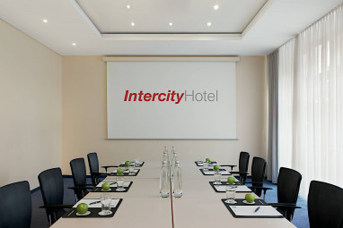 IntercityHotel Magdeburg: Sala de reuniões