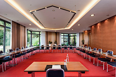 Mövenpick Hotel Münster: конференц-зал