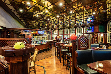 Leonardo Royal Frankfurt: Bar/Lounge