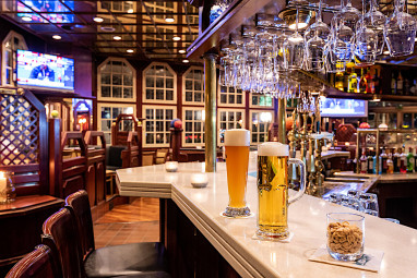 Leonardo Royal Frankfurt: Bar/Lounge