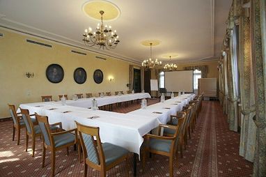 TOP Hotel Jagdschloss Niederwald: Sala convegni