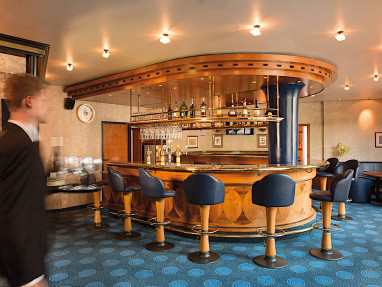 Victor´s Residenz-Hotel Frankenthal: Bar/salotto